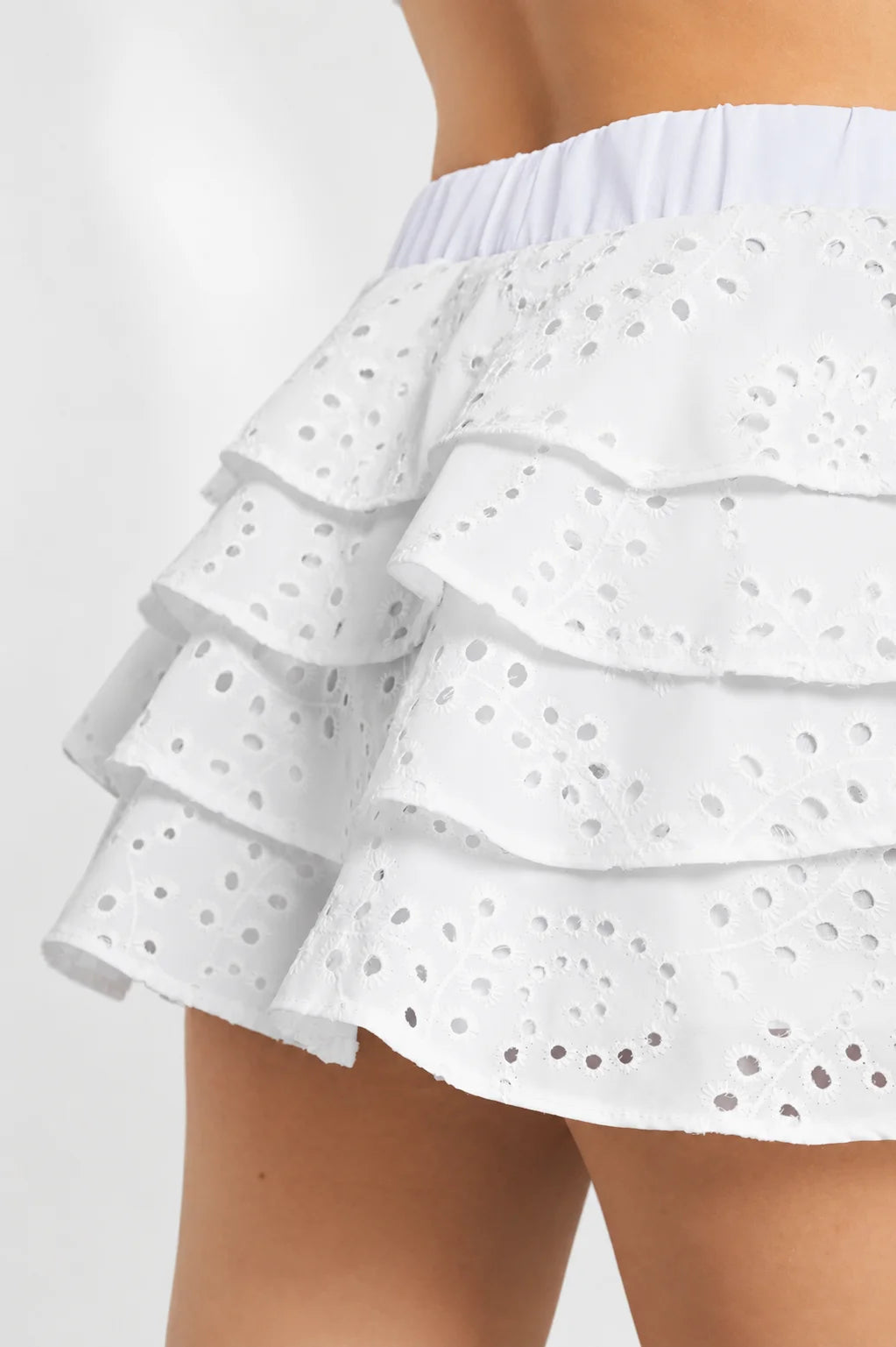 SHORT BOLEROS BORDADO E-C 8233