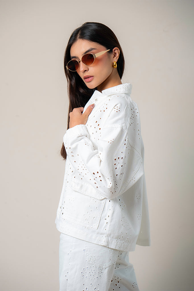 SOBRECAMISA BORDADA G-C 8225
