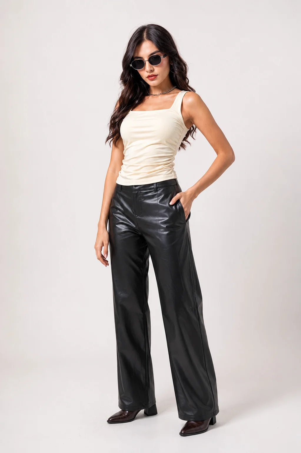 TOP ESCOTE CUADRADO B-M 9097
