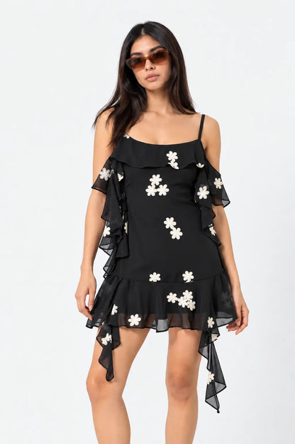VESTIDO CORTO BORDADO G-C 8565