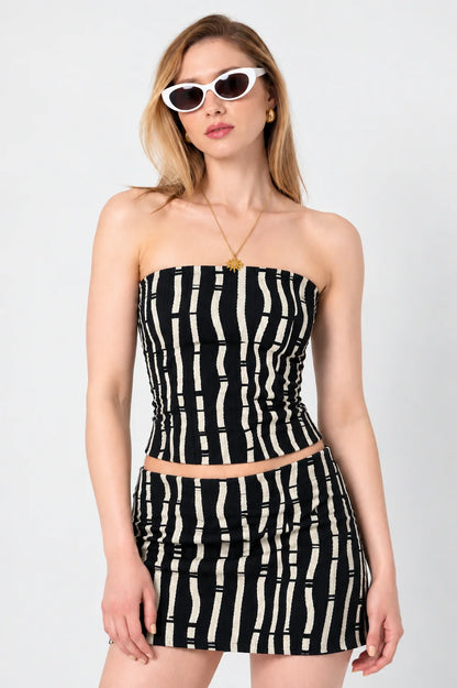 TOP STRAPLESS TEXTURA B-C 9154