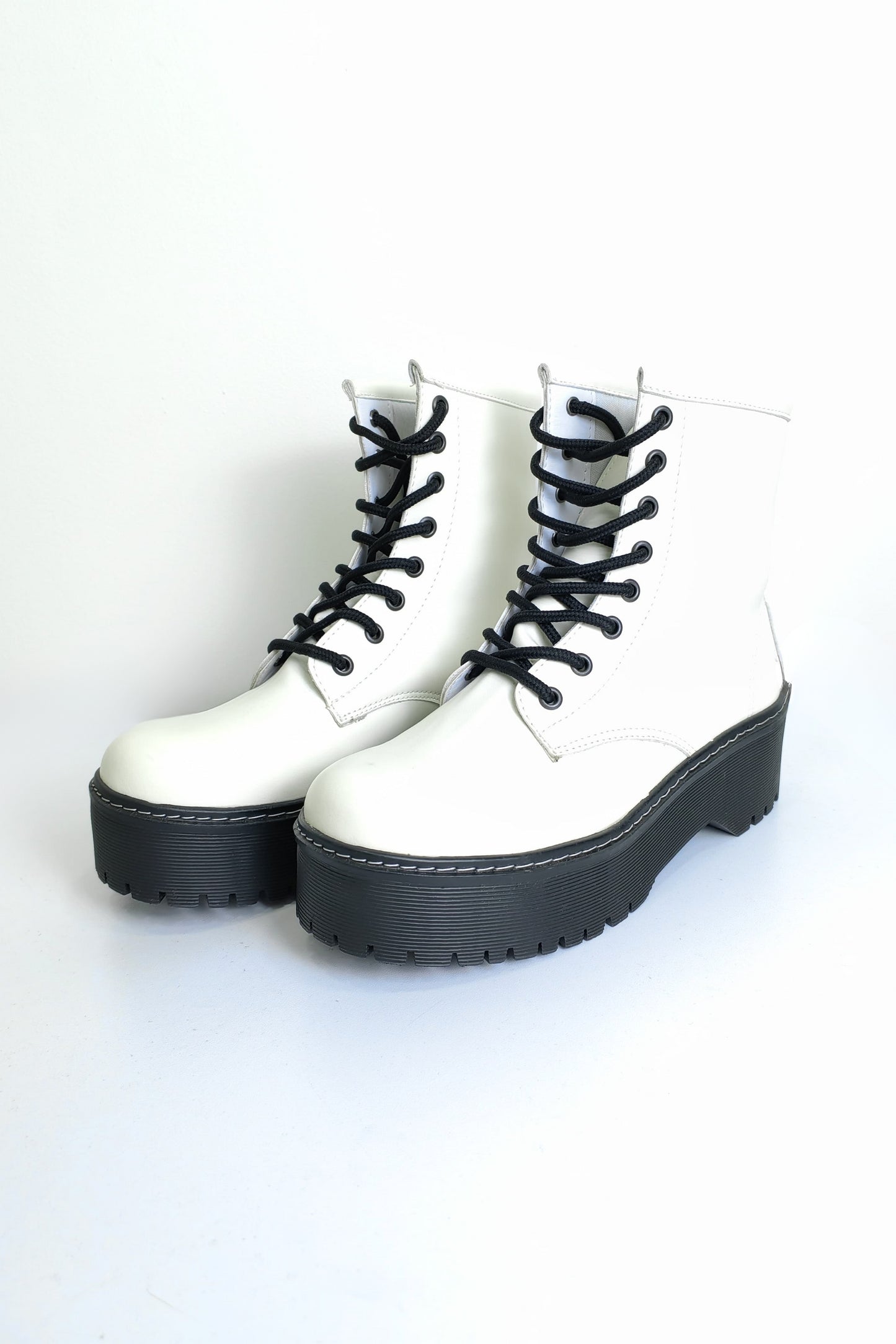 BOTAS THOM MARTIN