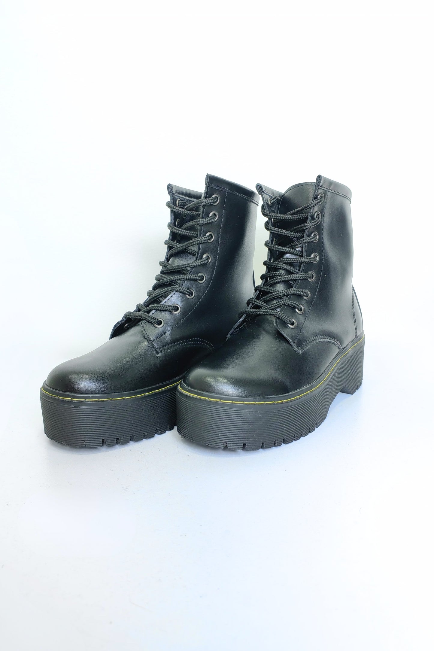 BOTAS THOM MARTIN